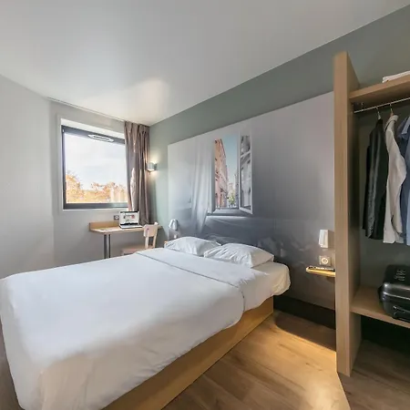 Centre Canal Du Midi Hotel