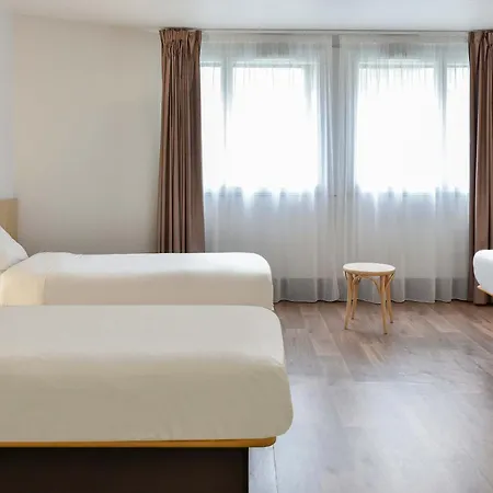 Hotel Centre Canal Du Midi 3*