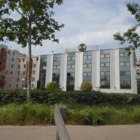 Centre Canal Du Midi Hotel 3*