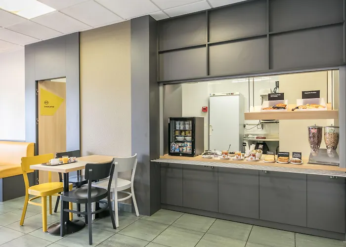 Centre Canal Du Midi 3* טולוז