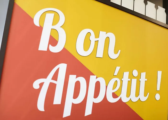 מלון Centre Canal Du Midi