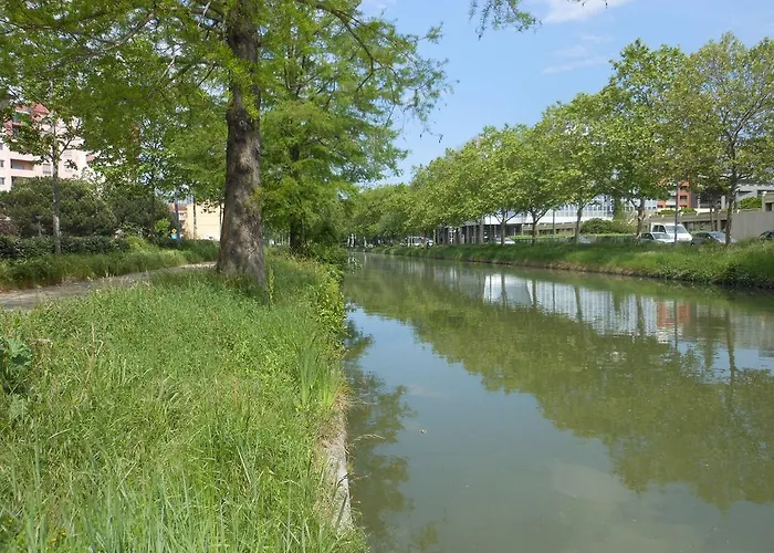 Centre Canal Du Midi ホテル 3*