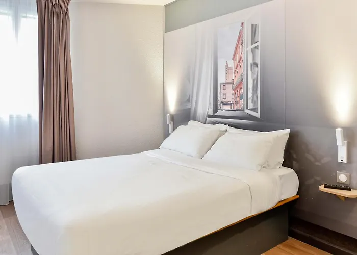 Centre Canal Du Midi ホテル